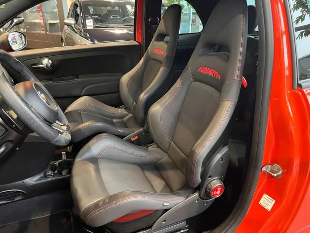 Abarth 695