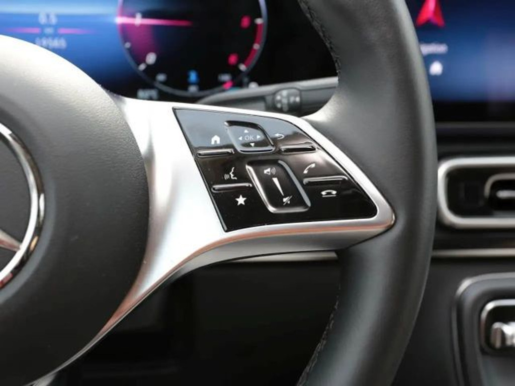 Mercedes-Benz Marco Polo