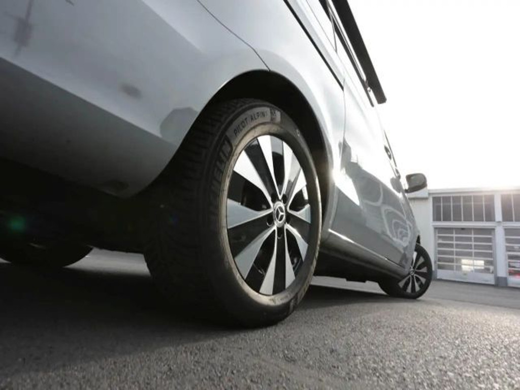 Mercedes-Benz Marco Polo