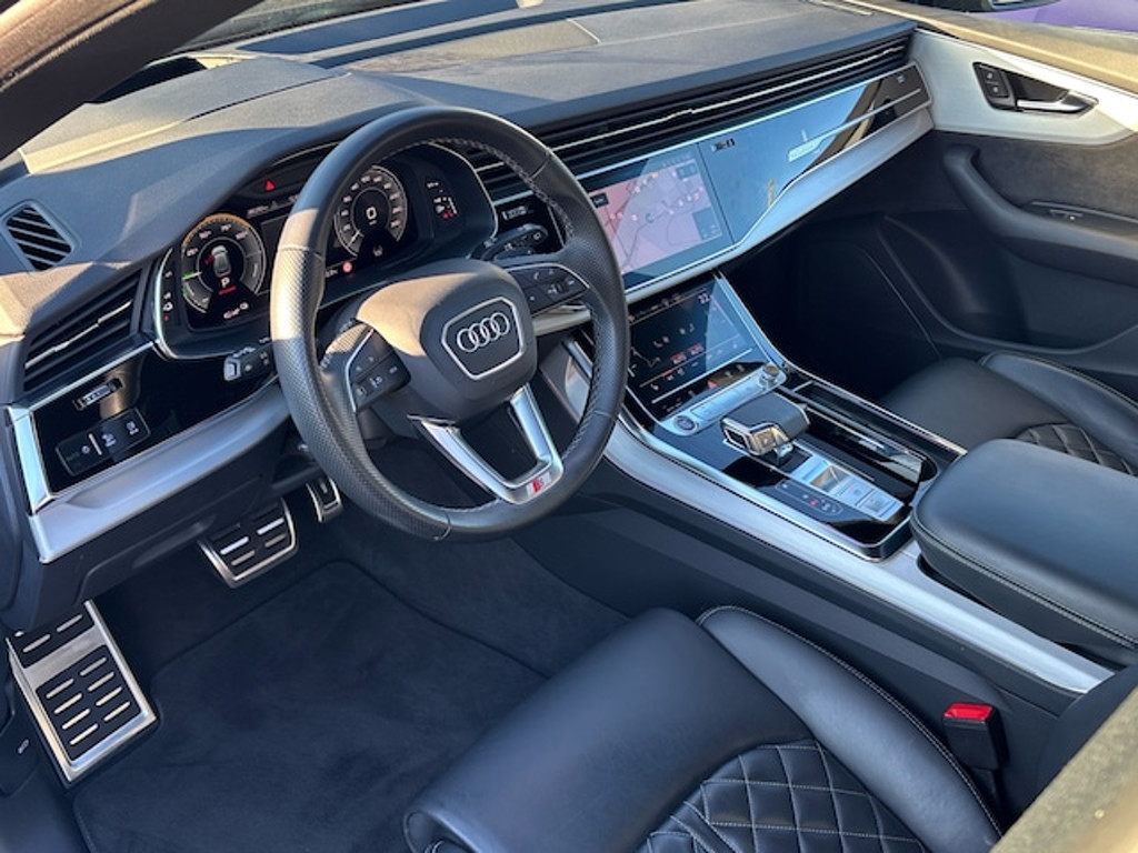 Audi Q8