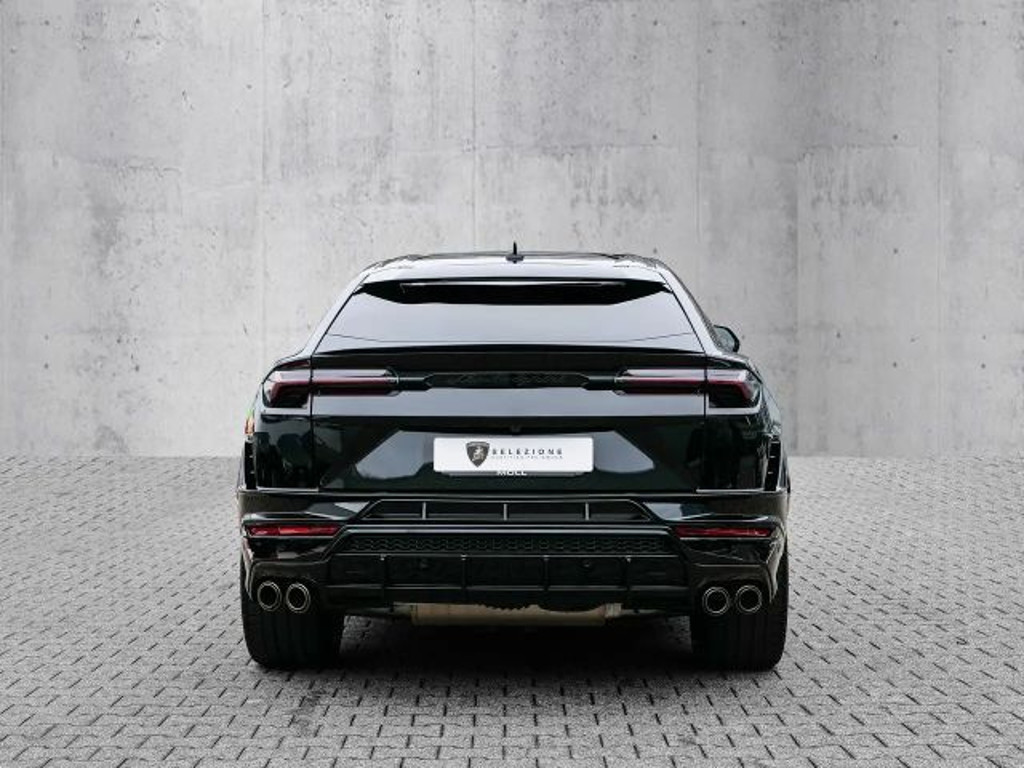 Lamborghini Urus S