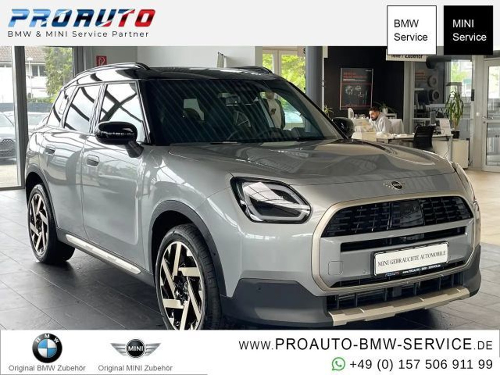 Mini Cooper Countryman C Favoured Trim Paket XL / 19 Zoll