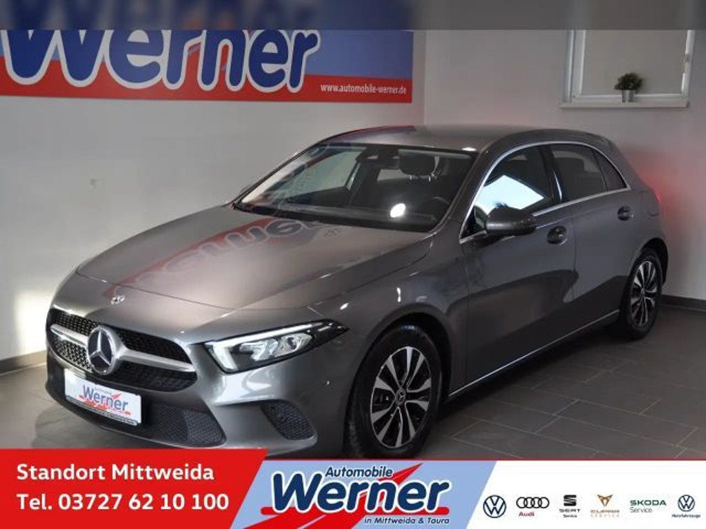 Mercedes-Benz A-Klasse A 200 Progressive A 200 d