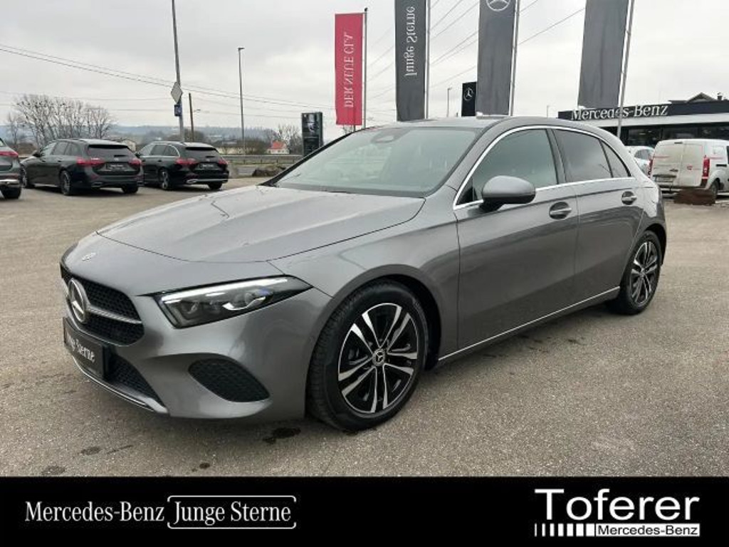 Mercedes-Benz A-Klasse A 200 Progressive A 200 d Hatchback