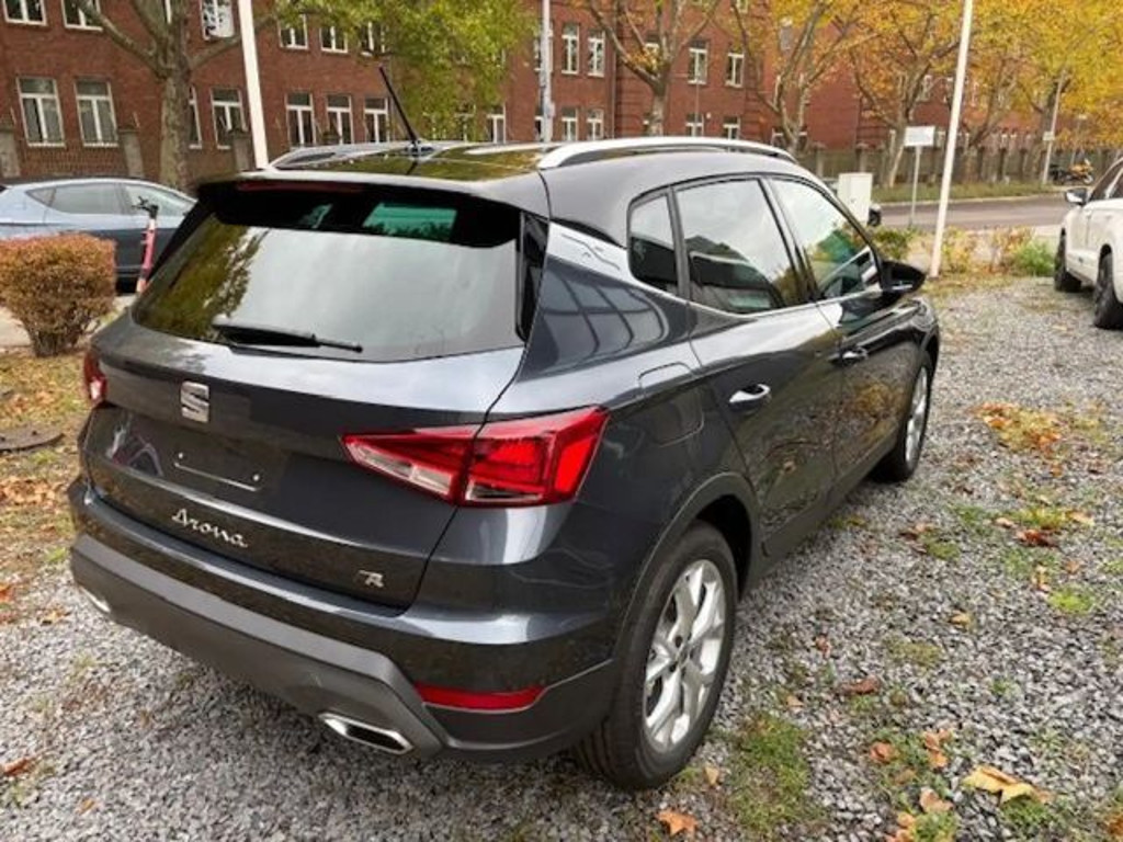 Seat Arona