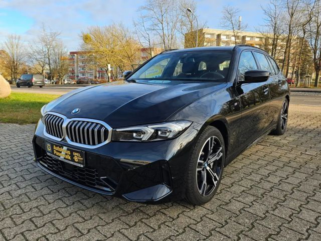 BMW 3 Serie 330 M-Sport xDrive 330i 330e