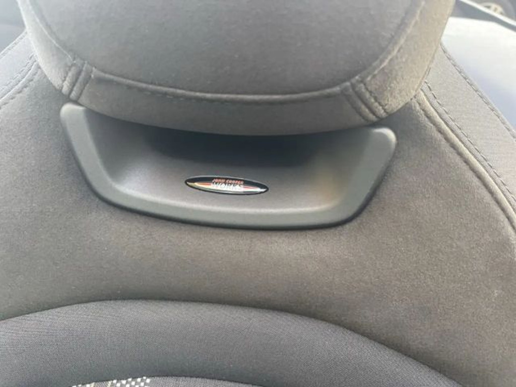 Mini John Cooper Works Cabrio