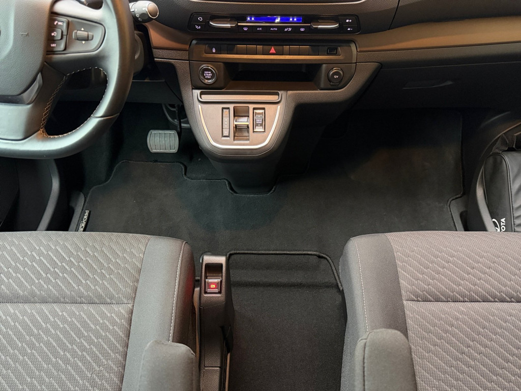 Toyota Proace Verso EV