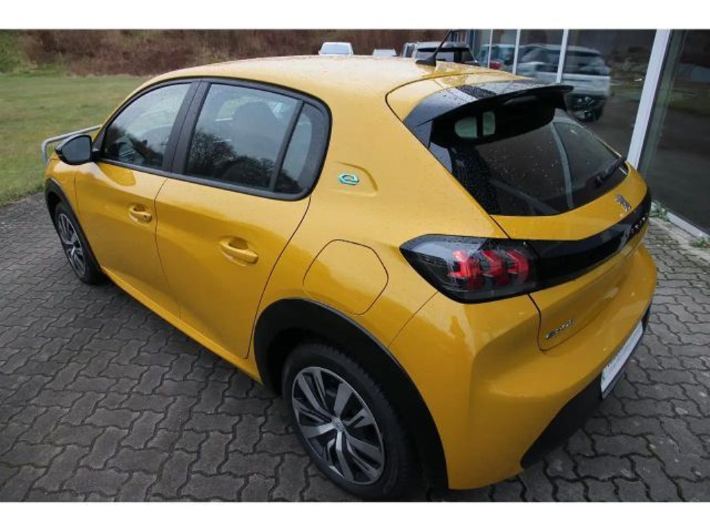 Peugeot e-208