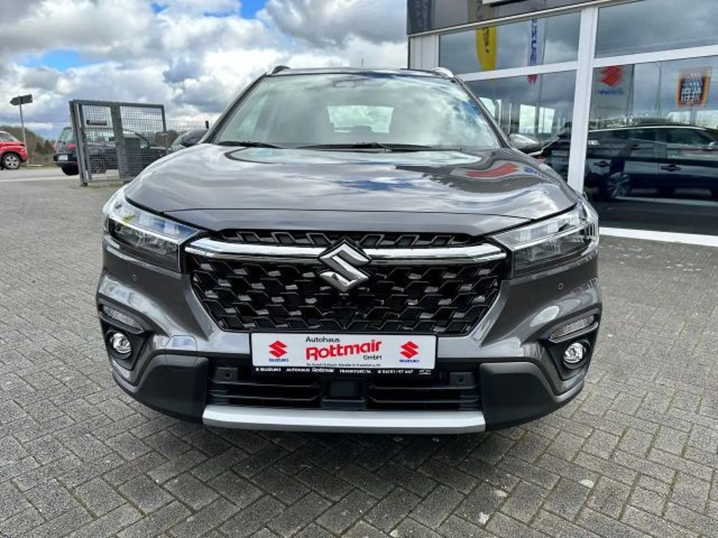 Suzuki S-Cross