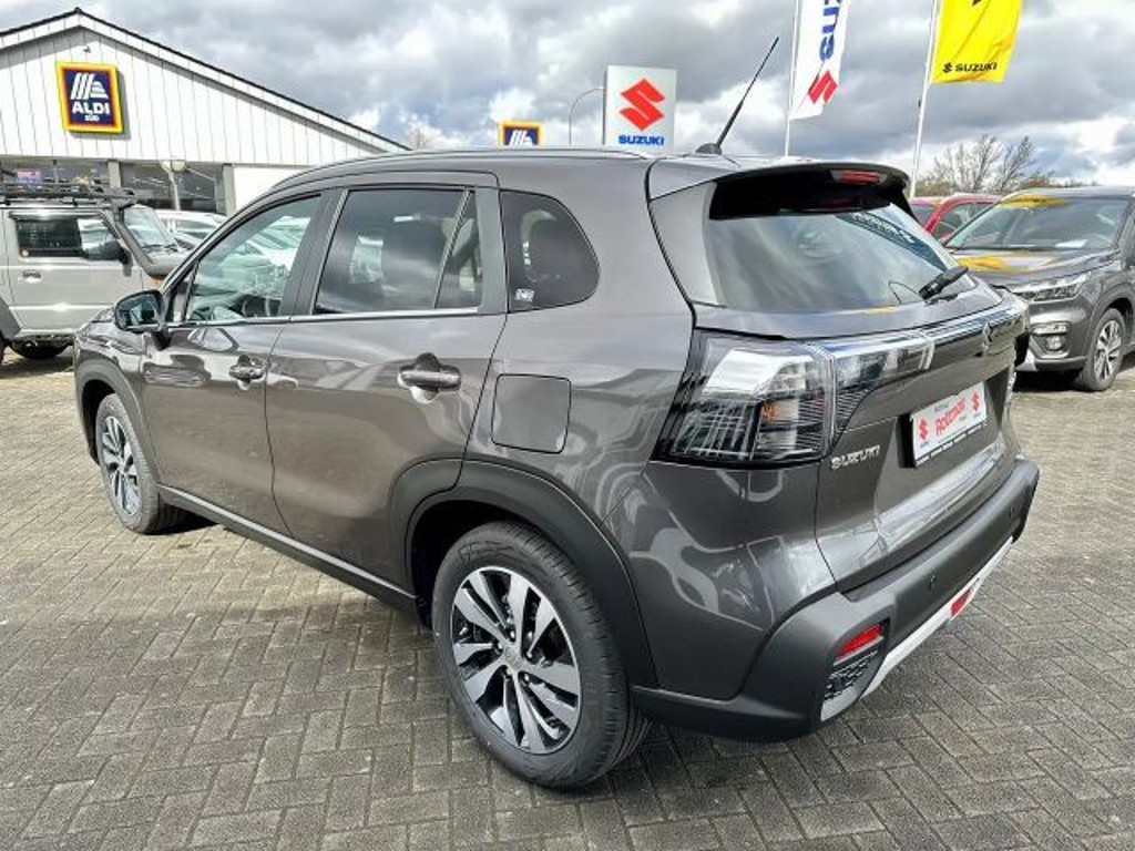 Suzuki S-Cross