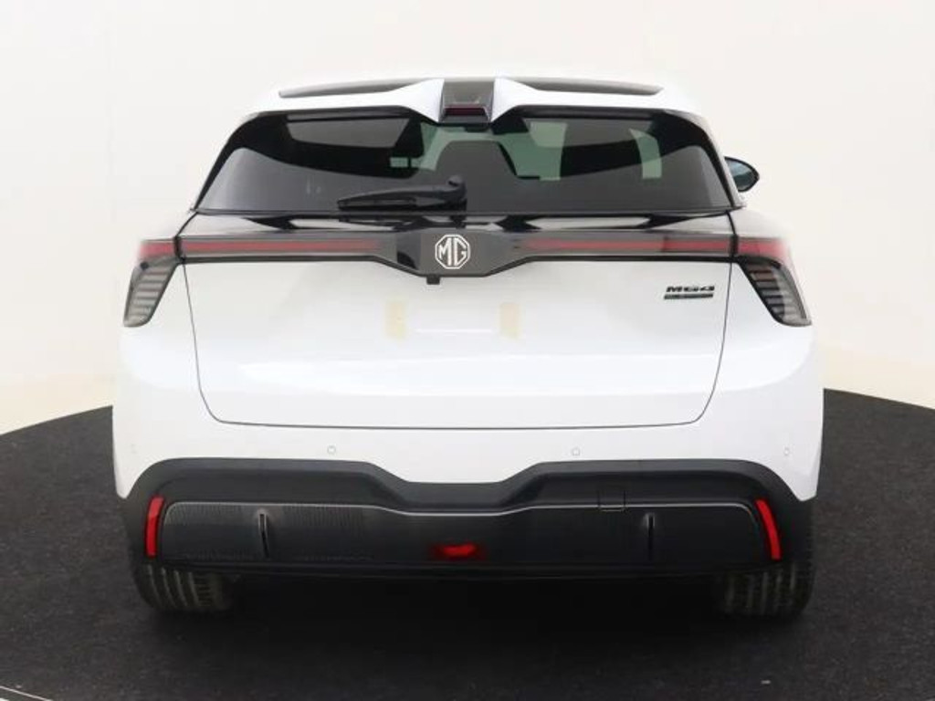 MG MG4 EV Luxury 51 kWh 64 kWh