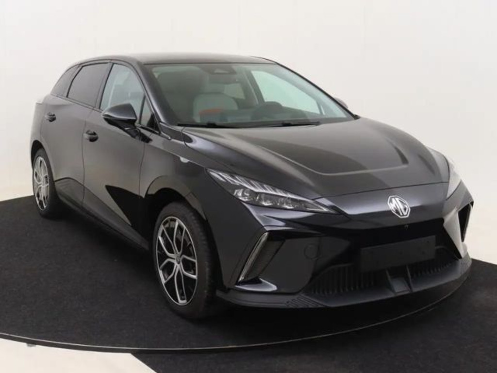 MG MG4 EV Luxury 51 kWh 64 kWh
