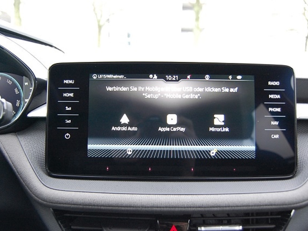 Skoda Fabia Benziner DSG LED ACC PDC Rückfahrkamera