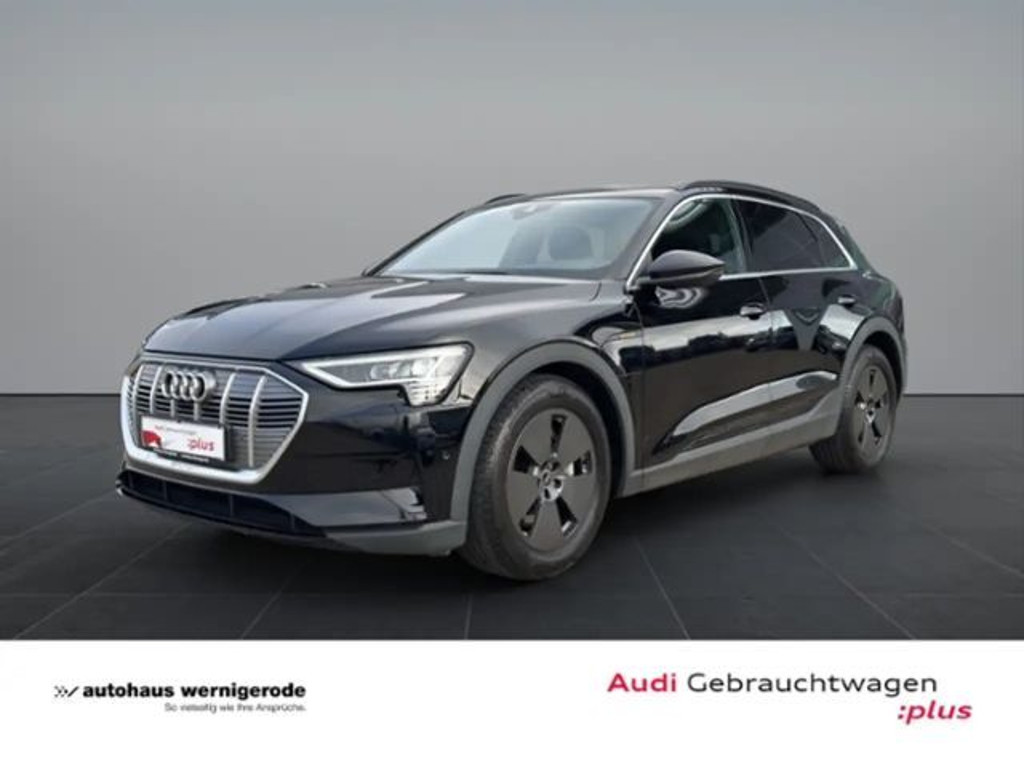 Audi e-tron Quattro 50