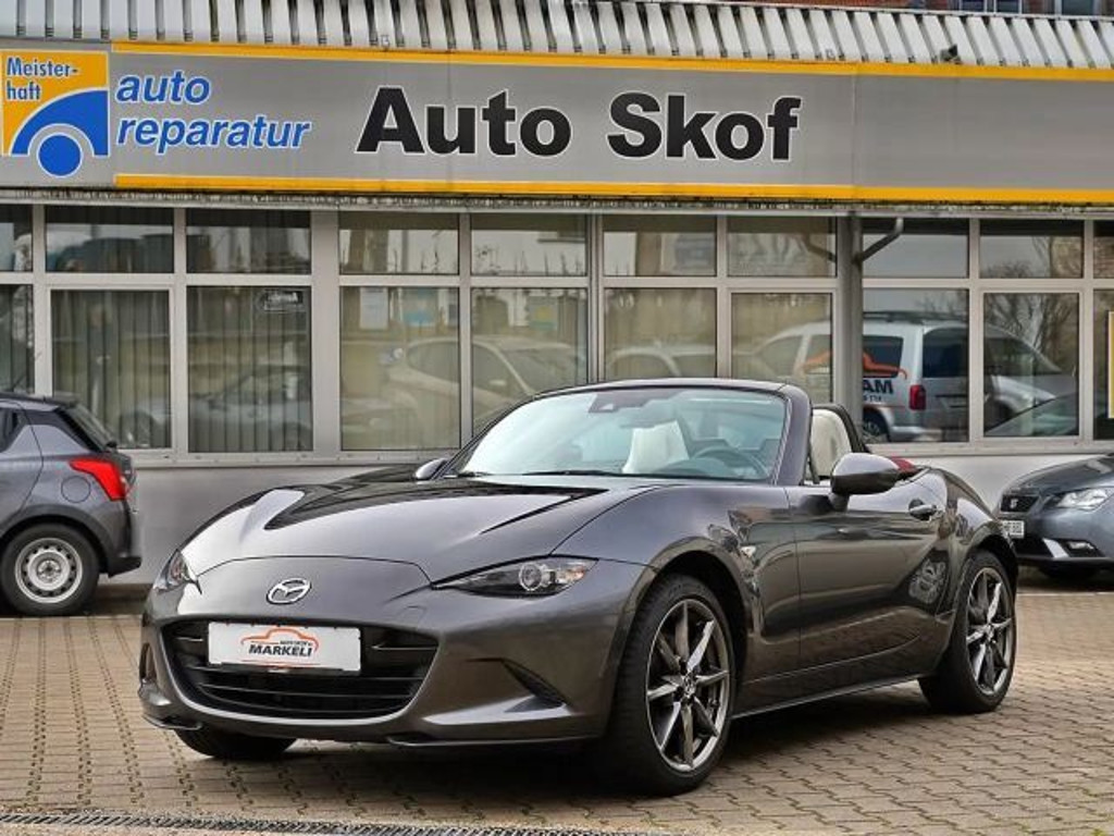 Mazda MX-5 Advantage