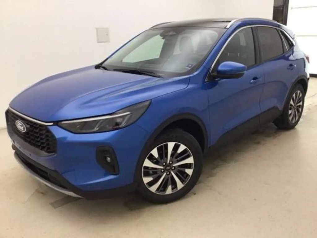 Ford Kuga Titanium Hybrid AWD