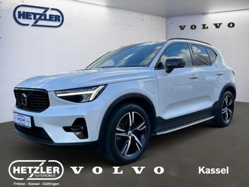 Volvo XC40 Recharge Plus Dark