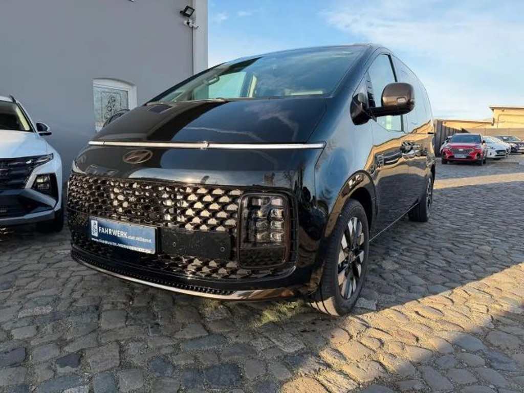 Hyundai Staria Prestige Hybrid 2WD Vollausstattung
