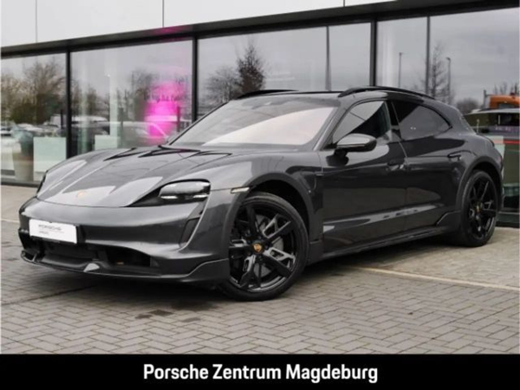 Porsche Taycan S Turbo Cross Turismo