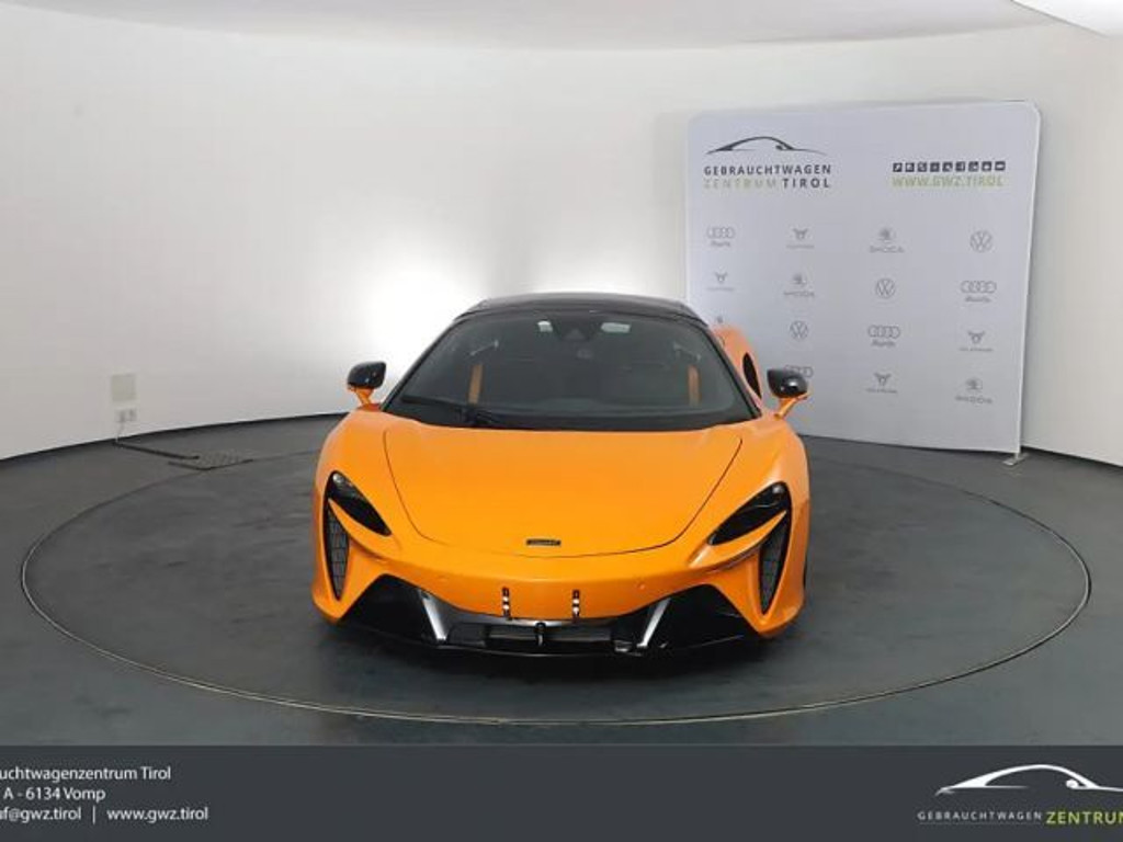 McLaren Artura