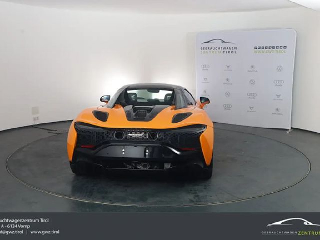 McLaren Artura