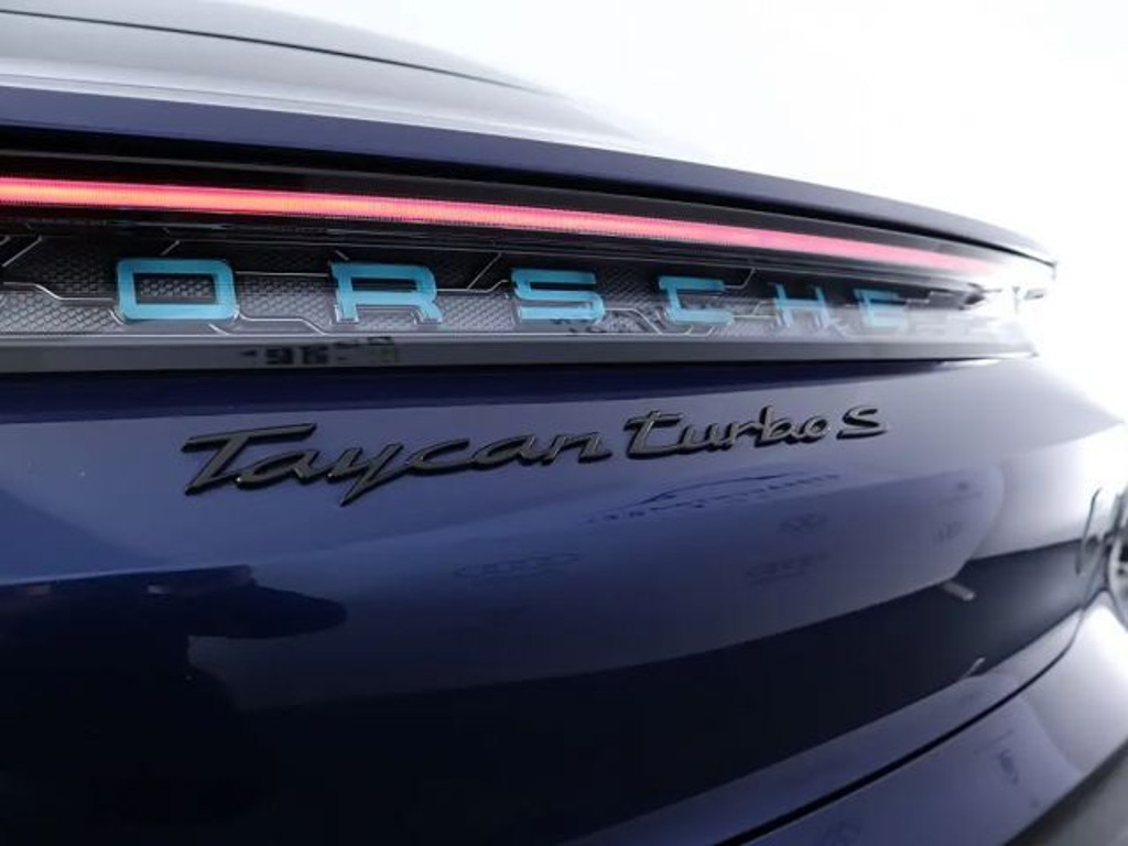 Porsche Taycan