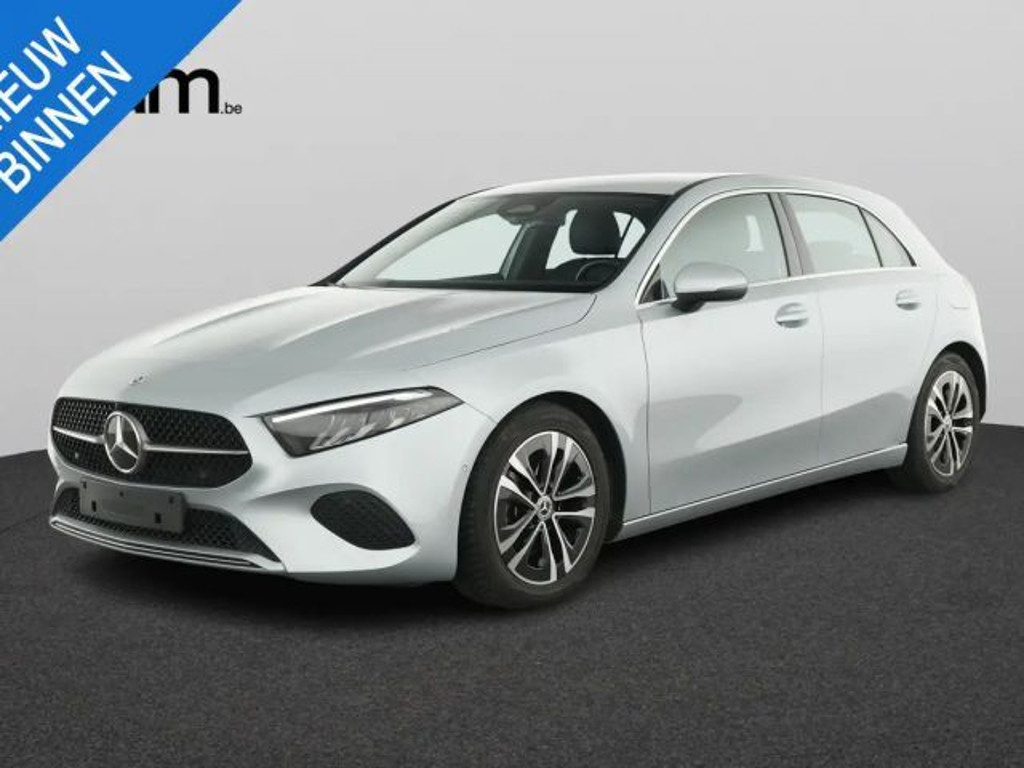 Mercedes-Benz A-Klasse A 180 A 180 d Luxury Line Hatchback
