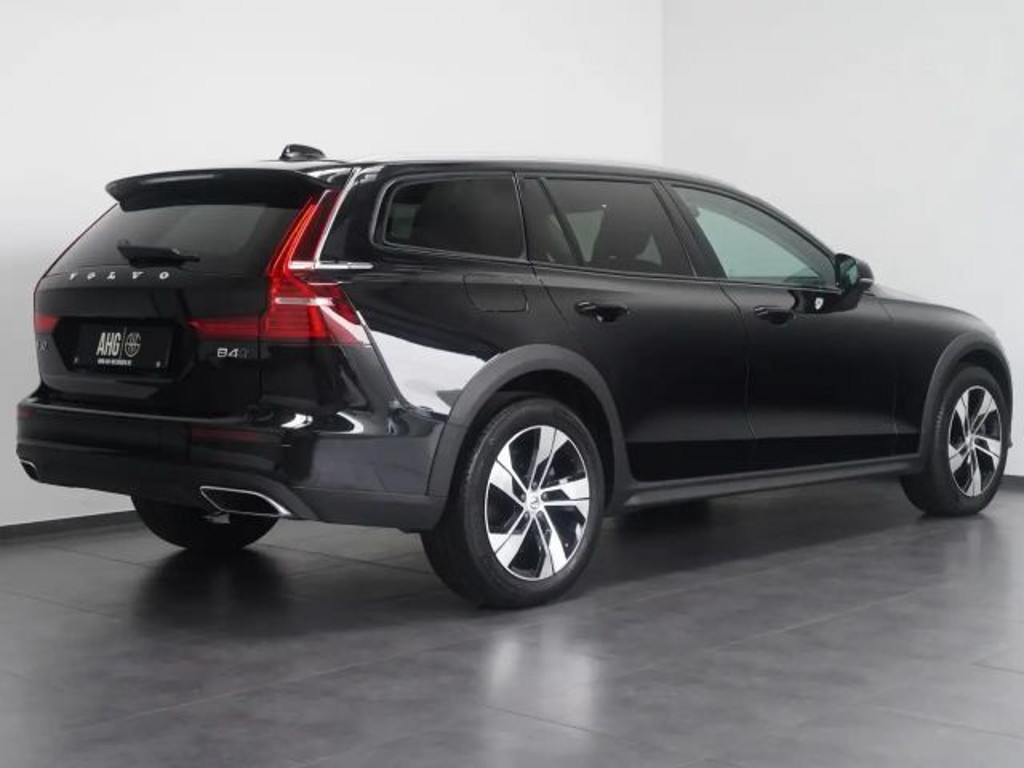 Volvo V60 Cross Country