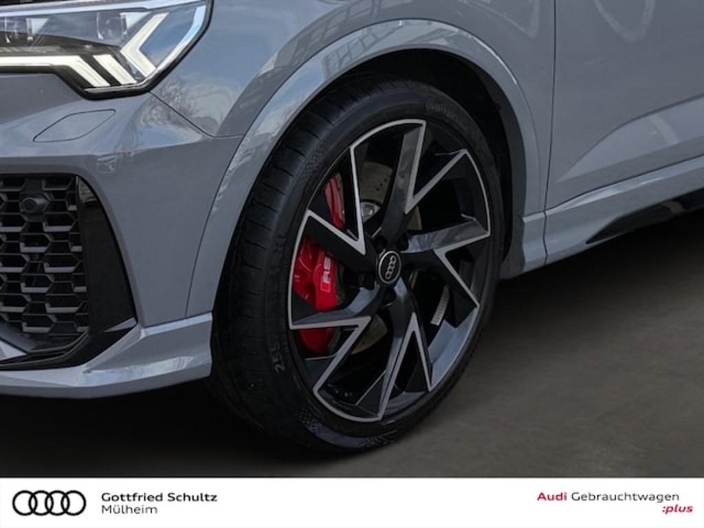 Audi RS Q3