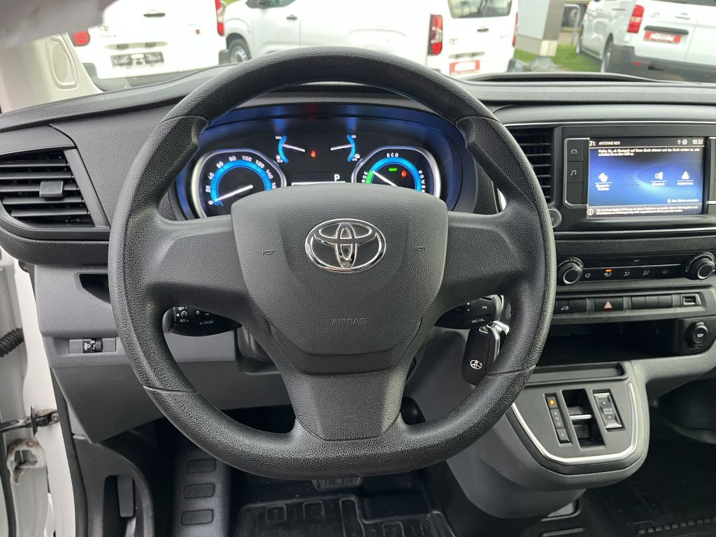 Toyota Proace Verso EV