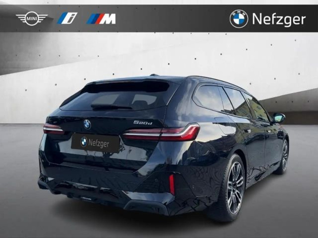 BMW 5 Serie 520 M-Sport Touring 520d