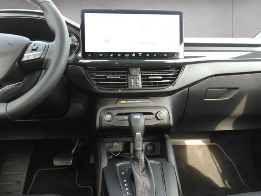 Ford Focus EcoBoost Wagon ST Line