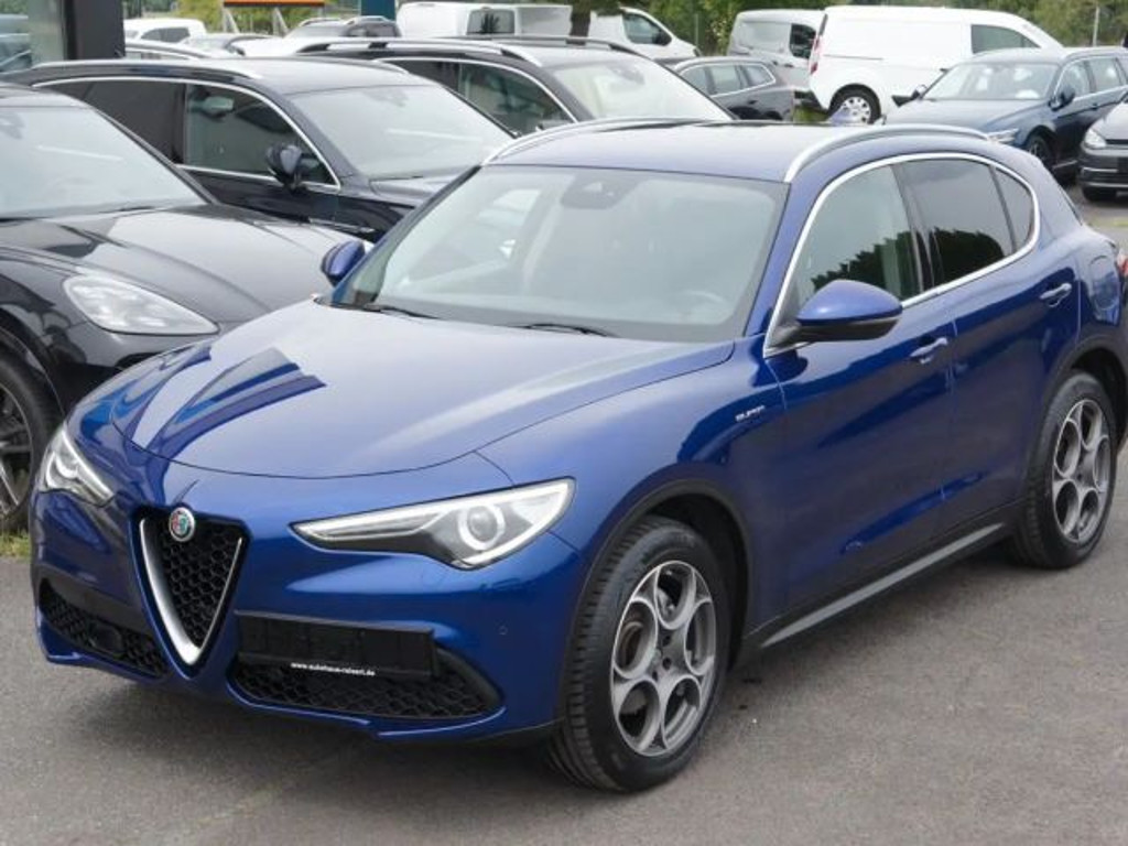 Alfa Romeo Stelvio Super Q4