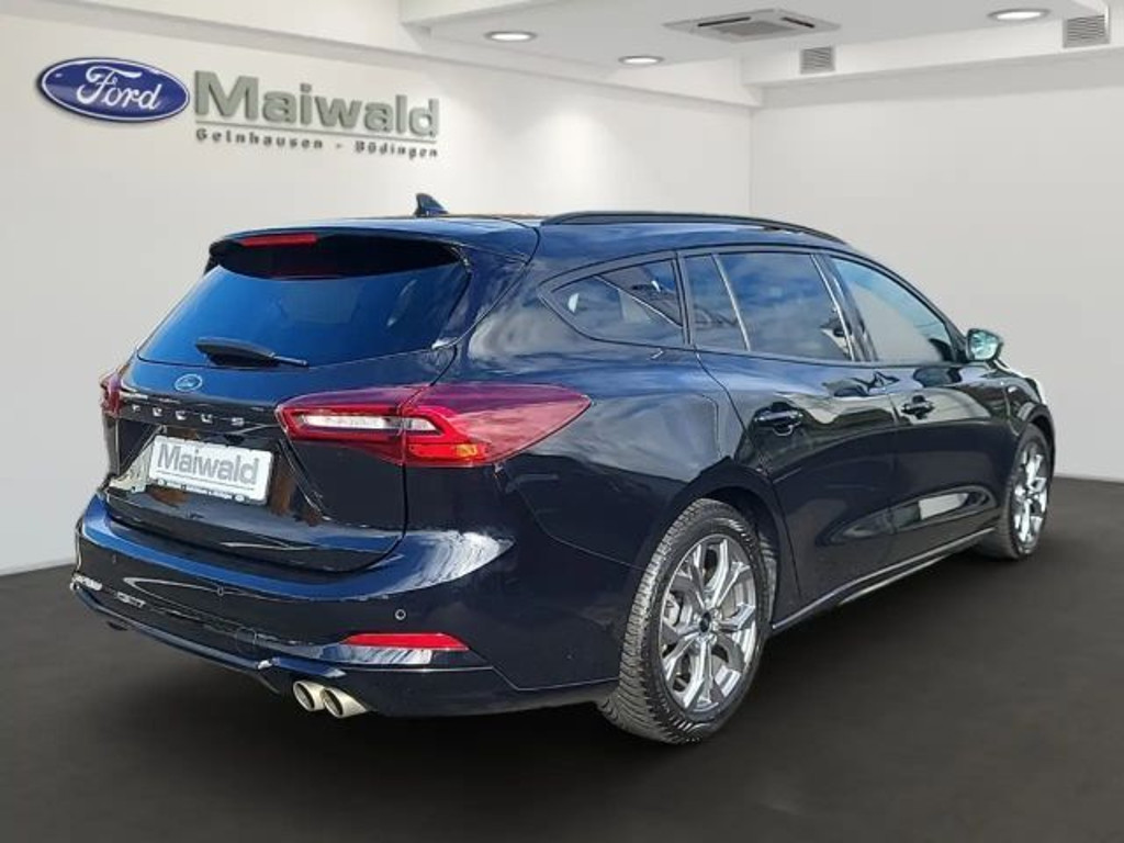 Ford Focus EcoBoost Wagon ST Line