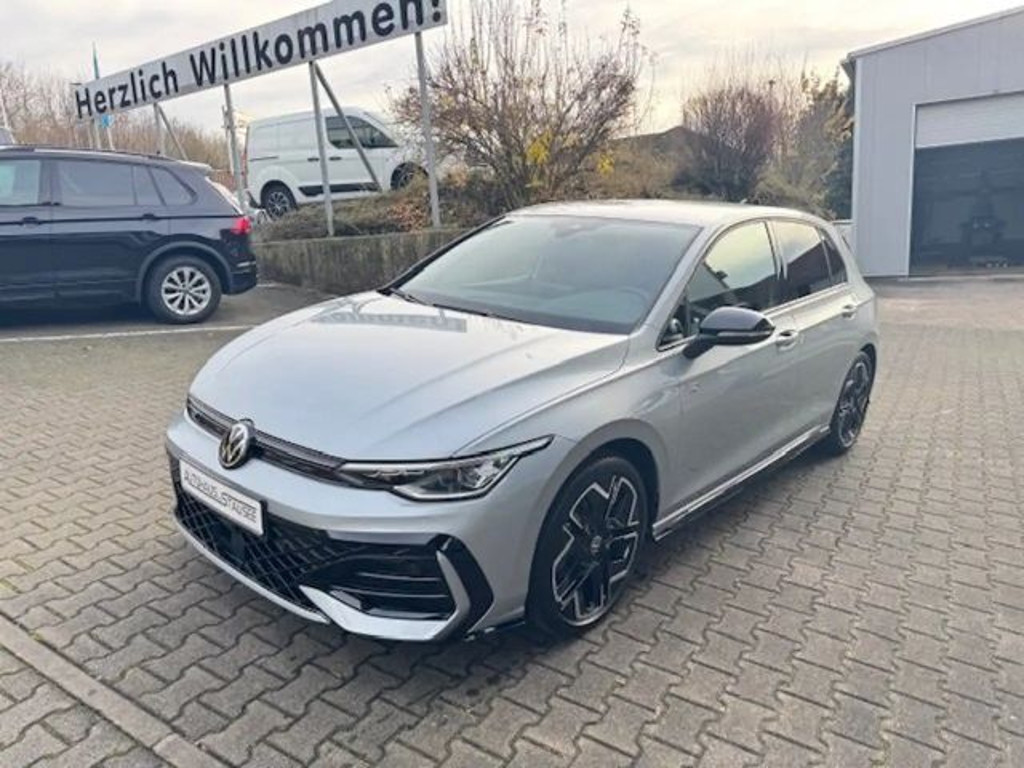Volkswagen Golf R-Line 1.5 TSI