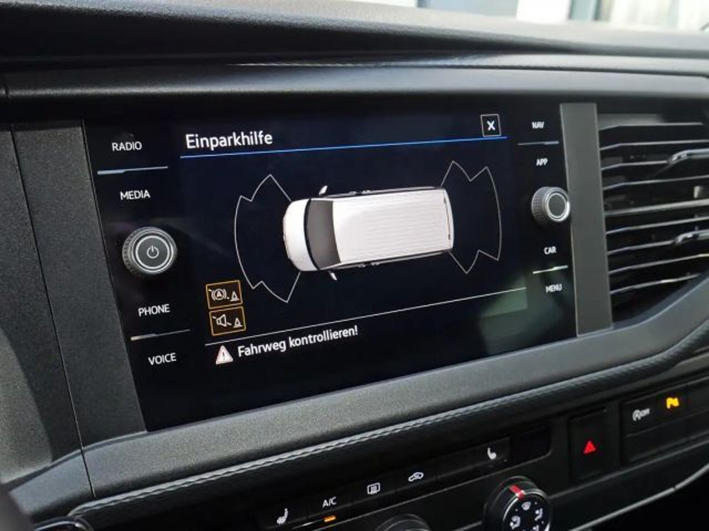 Volkswagen Caravelle