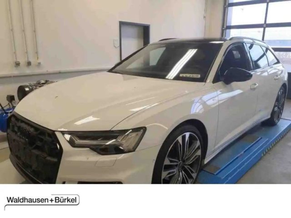 Audi A6 Avant Quattro S-Line 40 TDI