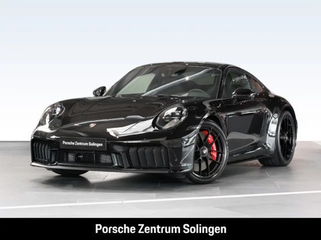 Porsche 992 GTS Carrera Coupé