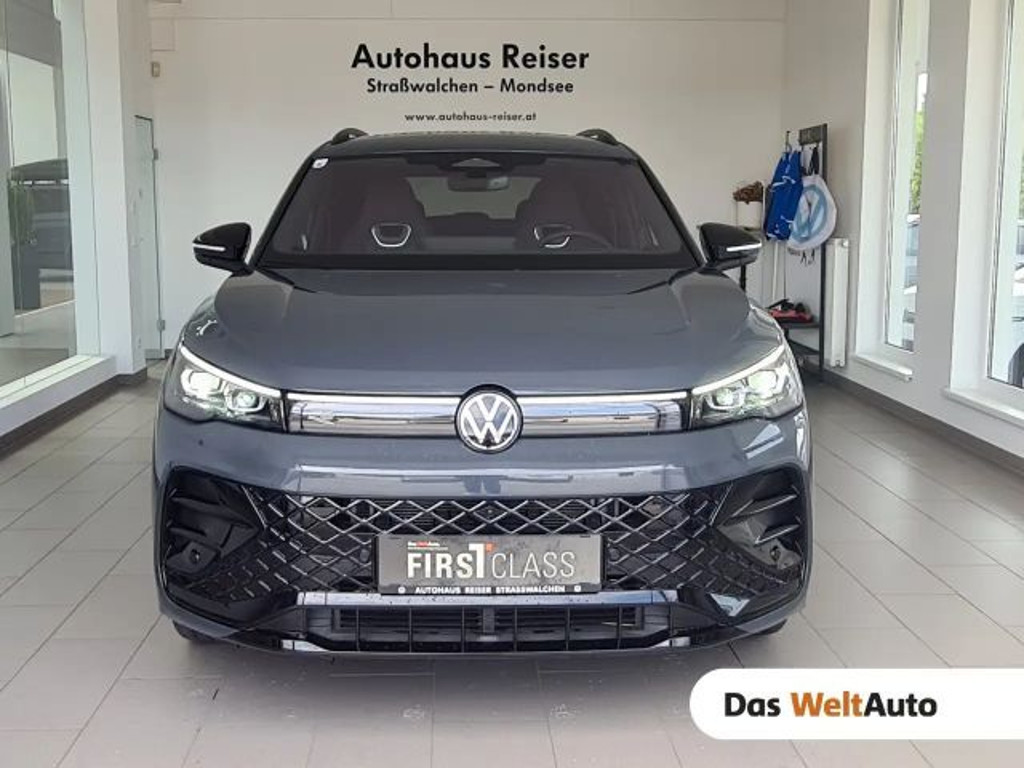 Volkswagen Tiguan 4Motion DSG R-Line