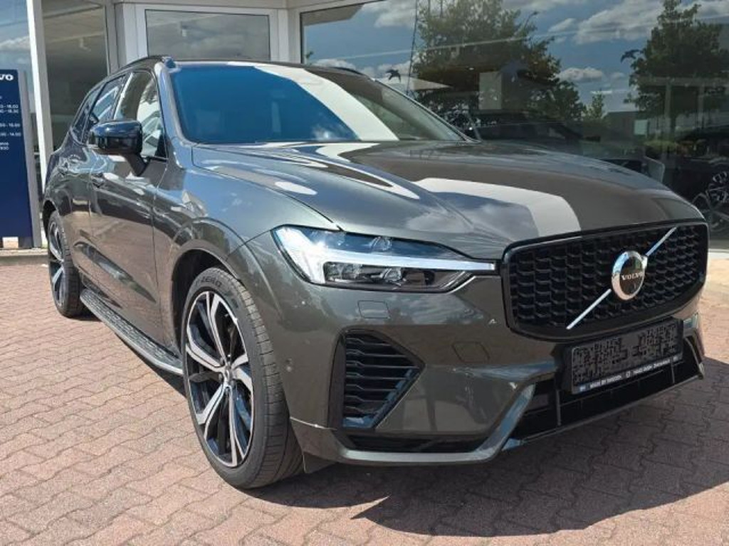 Volvo XC60 AWD Geartronic R-Design T8 Recharge