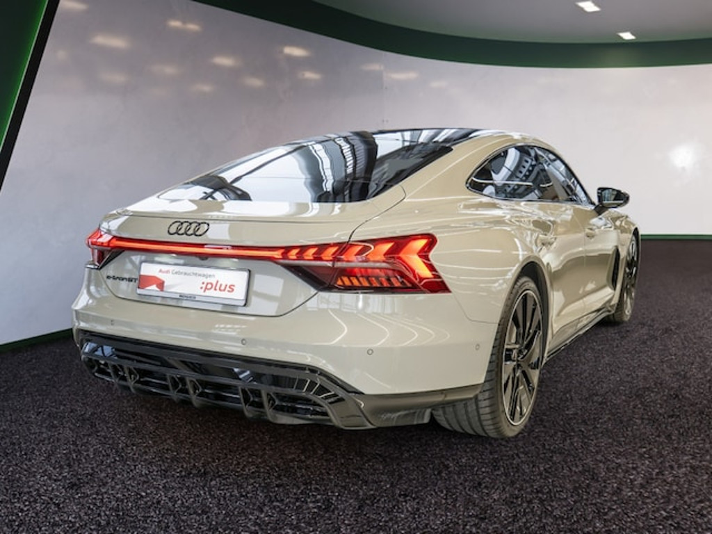 Audi e-tron GT