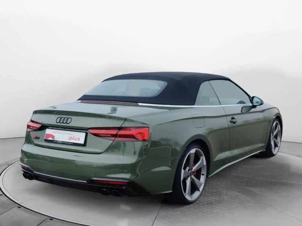 Audi S5