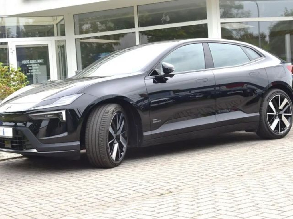 Polestar 4