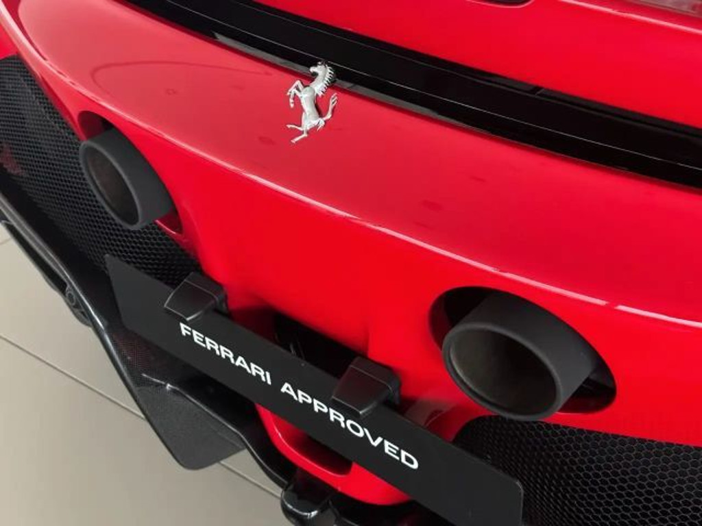 Ferrari SF90