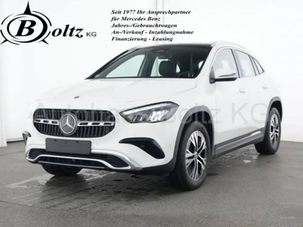 Mercedes-Benz GLA-Klasse GLA 180 ENp 50600 Pano Winter P el Klappe Kamera