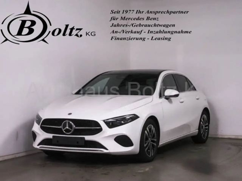 Mercedes-Benz A-Klasse A 180 ENp 48000 Pano Standh. 360 Kam. Winter P