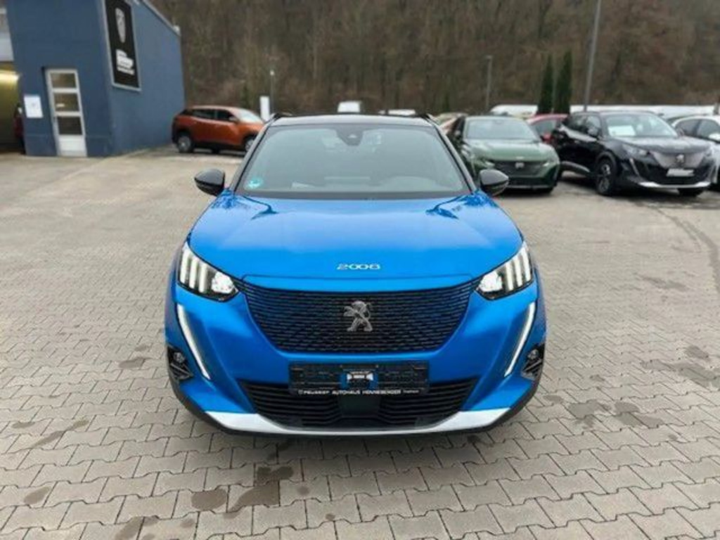 Peugeot e-2008