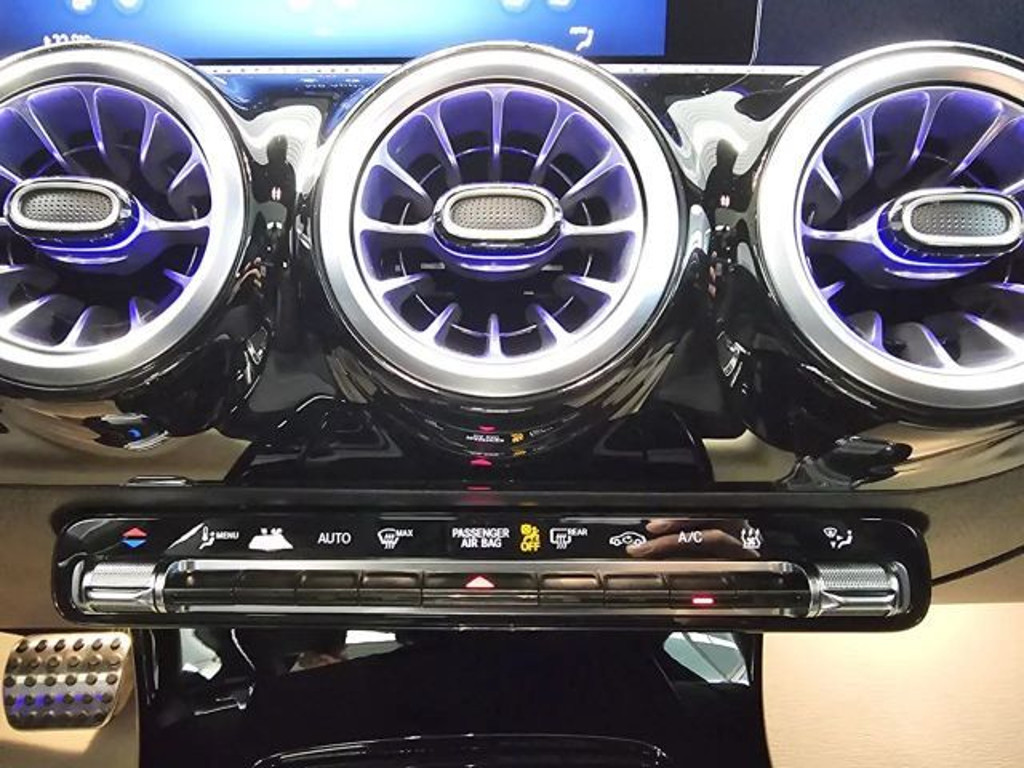 Mercedes-Benz CLA-Klasse