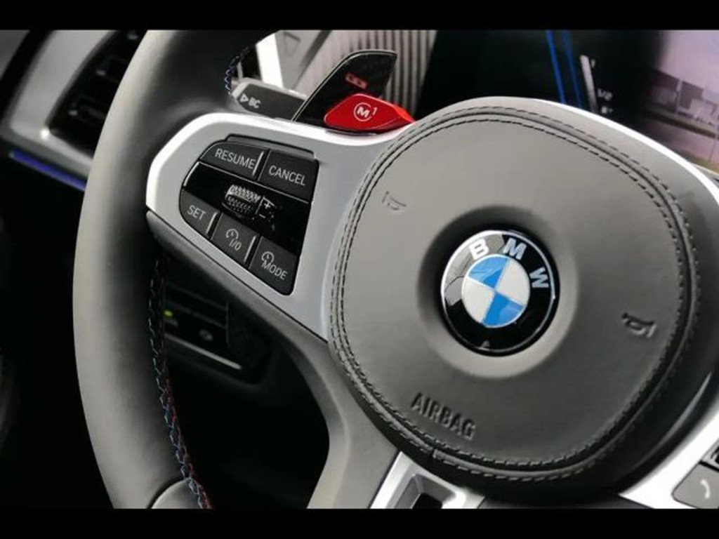 BMW XM